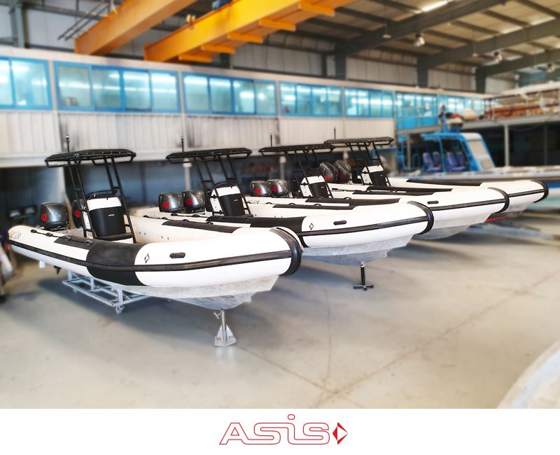 Twin Dtorque installation at ASIS Boats