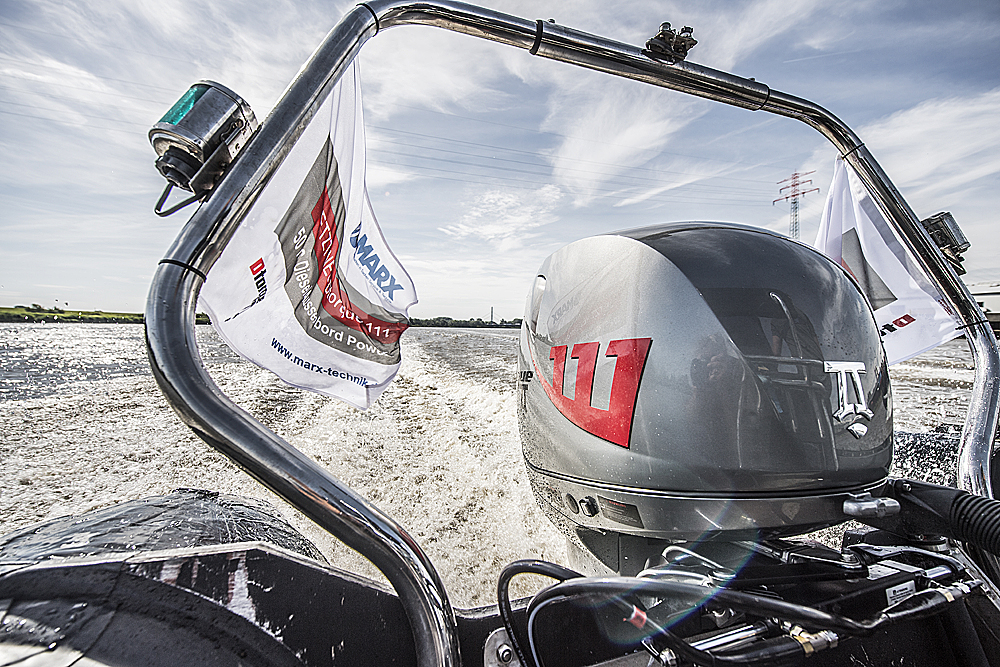 Experts experience the power of Neander’s Dtorque 111 turbo diesel outboard at the first MARX test day